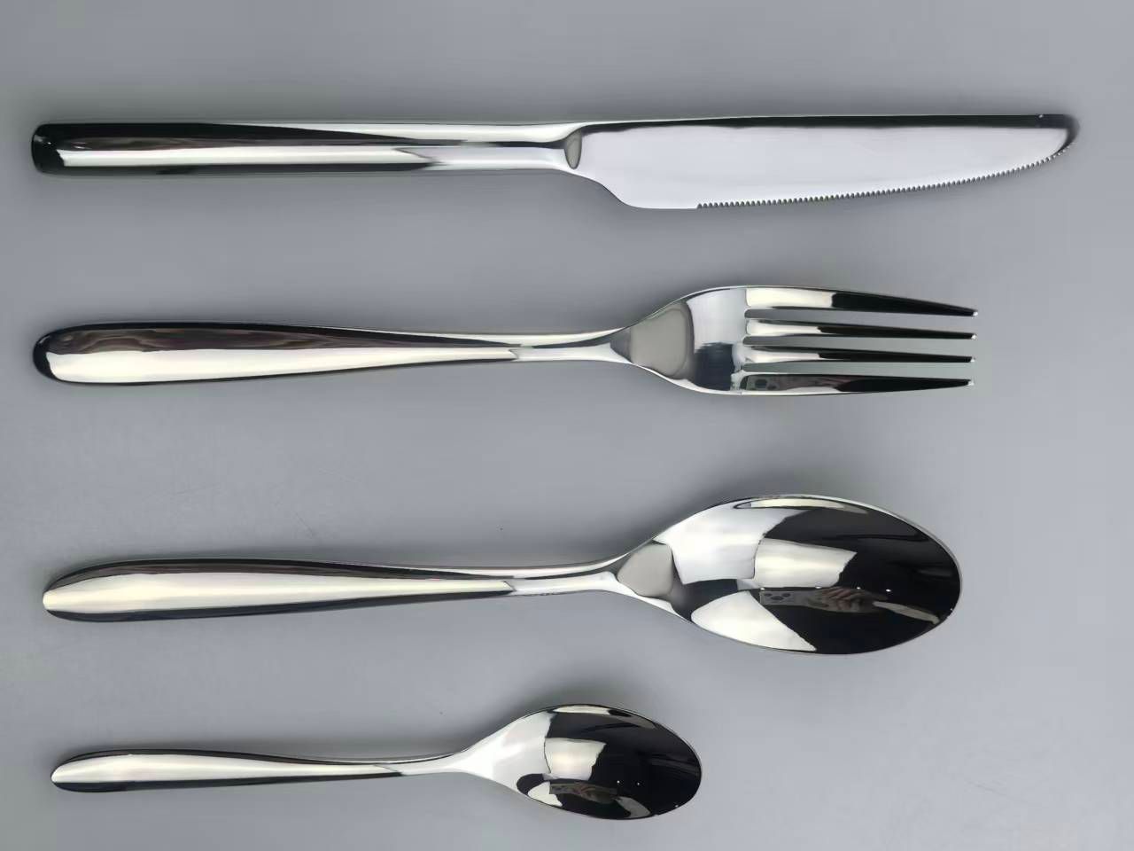 KUNTIN Series Stainless Steel Cutlery Set – Mirror Polish Elegant Flatware