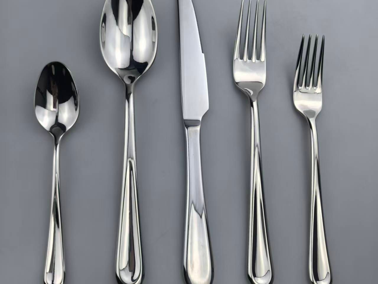 Luxury Mirror - Polished Stainless Steel Cutlery Set (Spoon, Fork, Knife)
