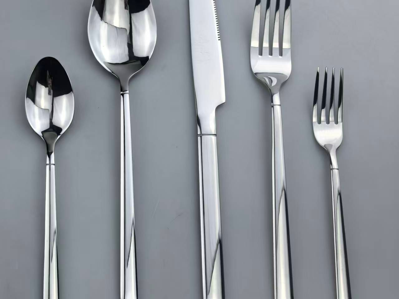 Slim Neck Stainless Steel Cutlery Set – Mirror Finish Flatware