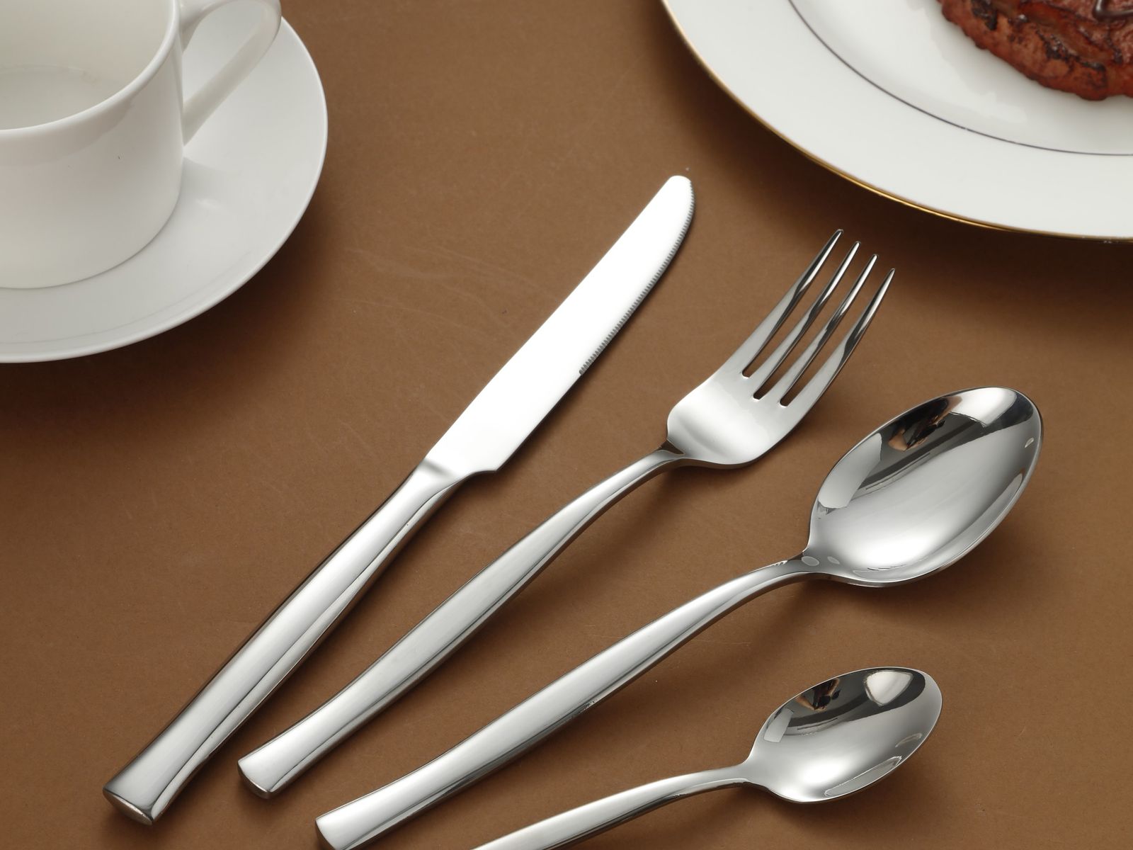 Minimalist Square-Handle Stainless Steel Flatware Set