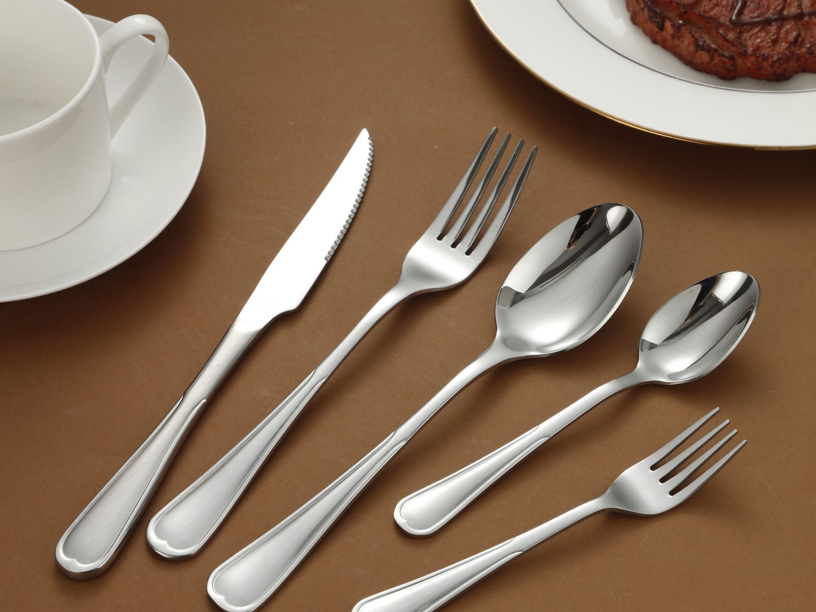Classic Ripple Edge Stainless Steel Flatware Set