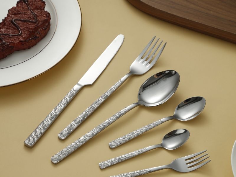 Full Embossed Geometric Stainless Steel Flatware Set