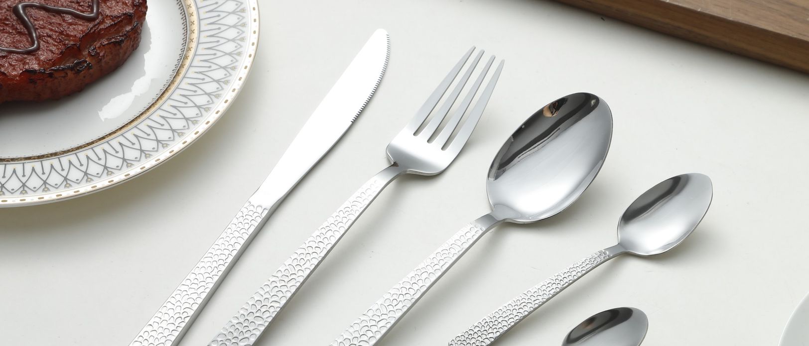 How to Choose the Perfect Travel Cutlery Set (2026 Buyer's Guide)