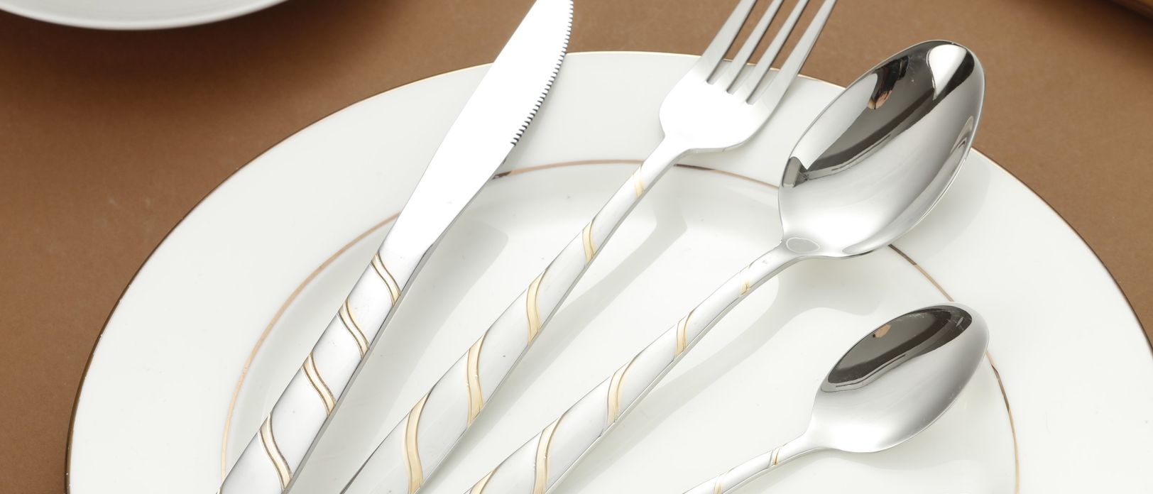 5 Types of Utensils That Should NEVER Go in Your Sterilizer