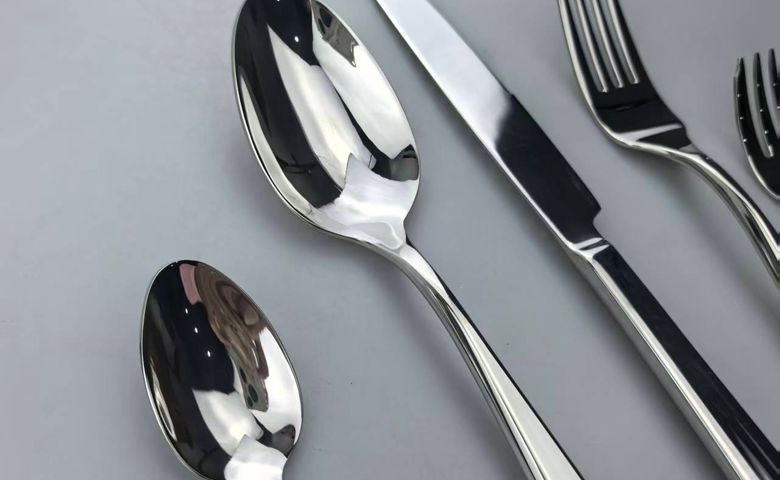 304 vs 316 Stainless Steel: Which Food Grade Is Right for Your Cutlery?