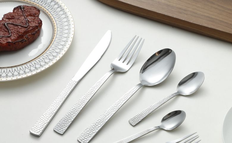 How to Choose the Perfect Travel Cutlery Set (2026 Buyer's Guide)